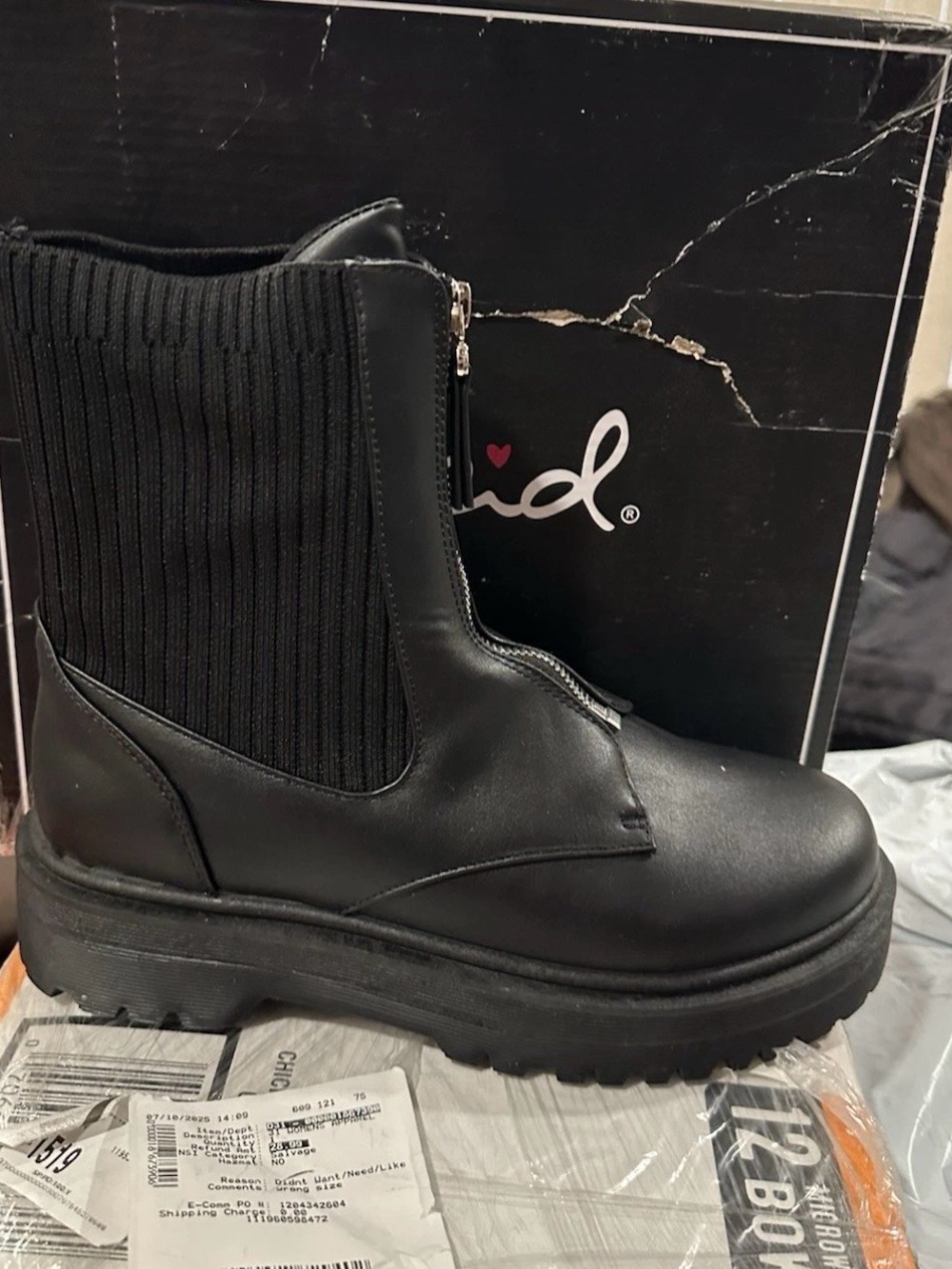 Qupid Womens Raffi Pull On Ankle Boots Black PU Leather Size 10 M